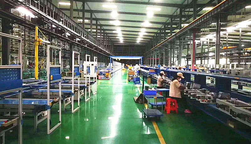 >高低同欲，，，，，，，冲锋一线！